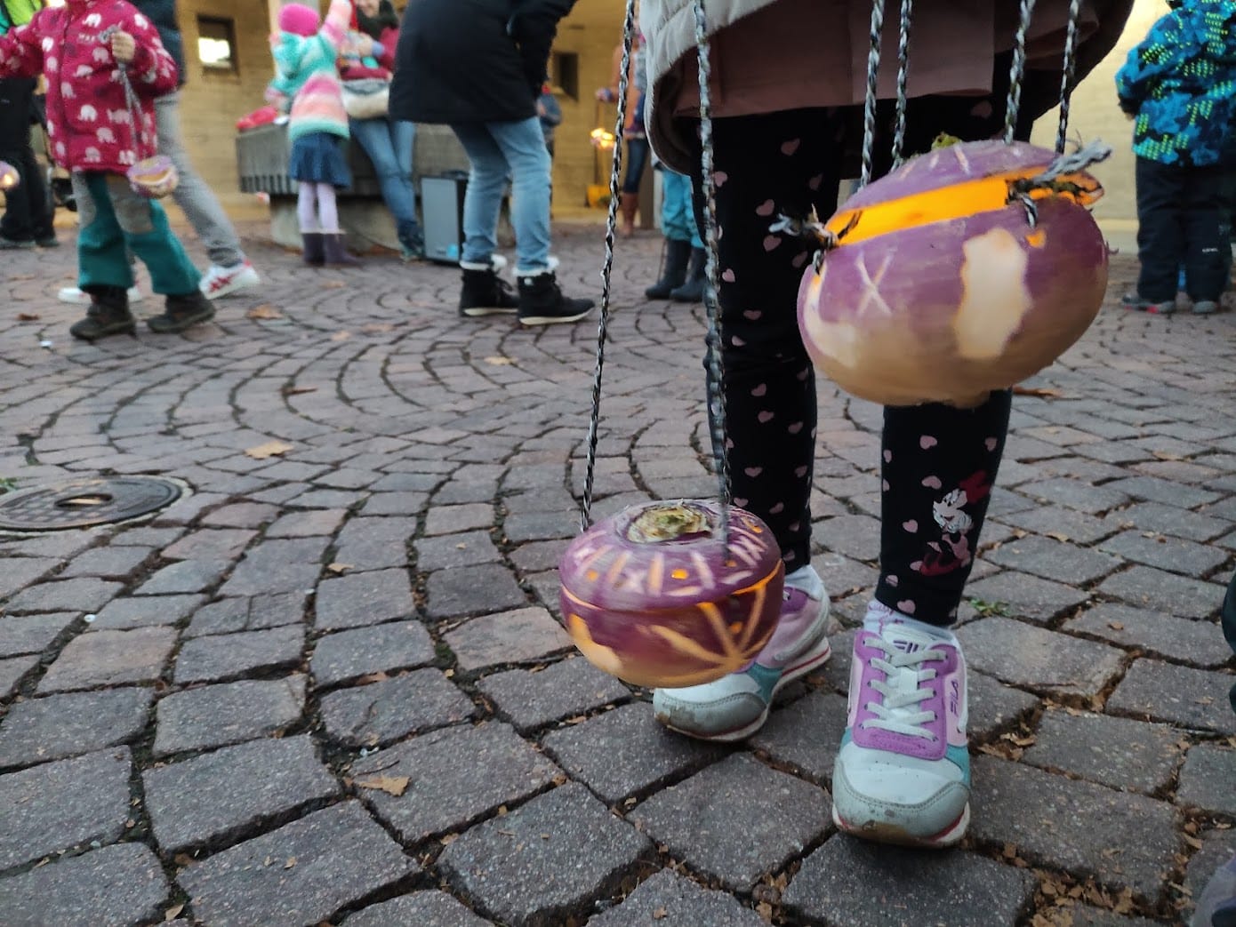 RÄBELIECHTLIUMZUG ZUM GIMMLIWALD